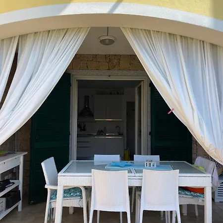 Сasa de vacaciones La Casa Del Mare Badesi